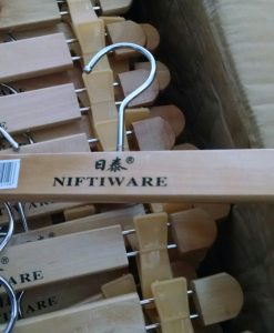 kẹp quần gỗ Niftiware