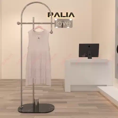giá treo mẫu livestream